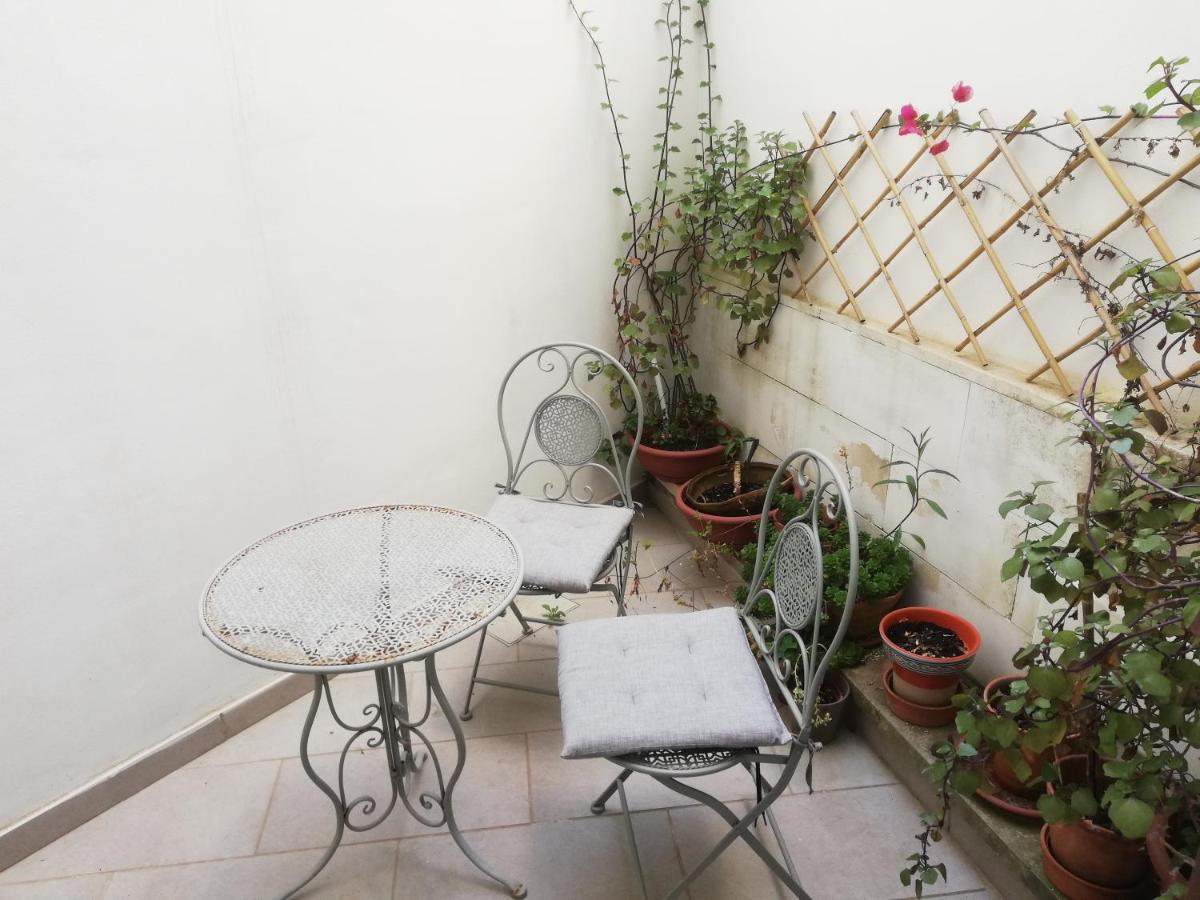 Mesagnesi 6 - Loft Centro Storico Sit Apartment Lecce Exterior photo