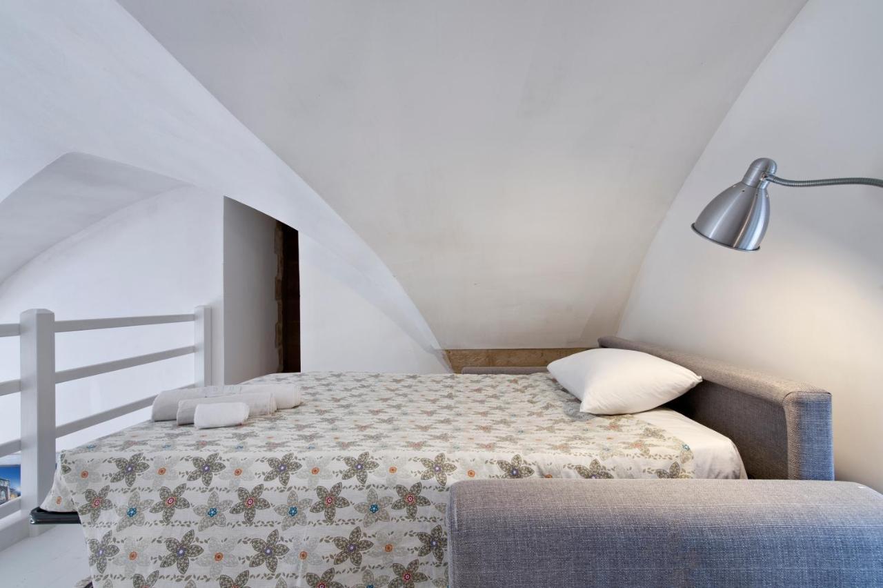 Mesagnesi 6 - Loft Centro Storico Sit Apartment Lecce Exterior photo